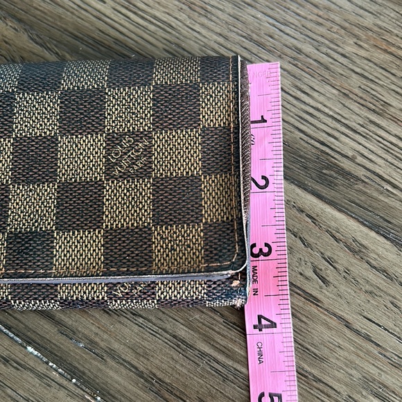 Louis Vuitton Damier Ebene Wallet - Picture 12 of 16